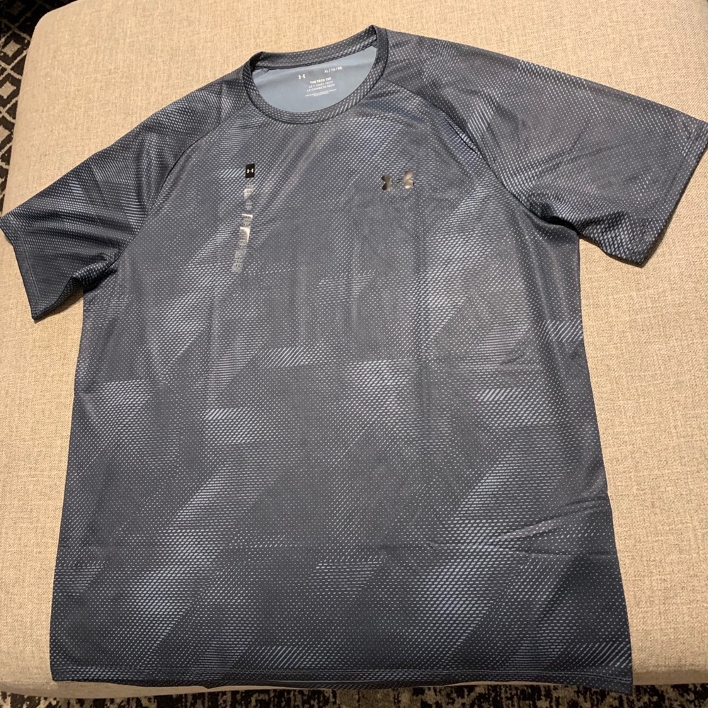 Under Armour Men’s XL Tech Tee